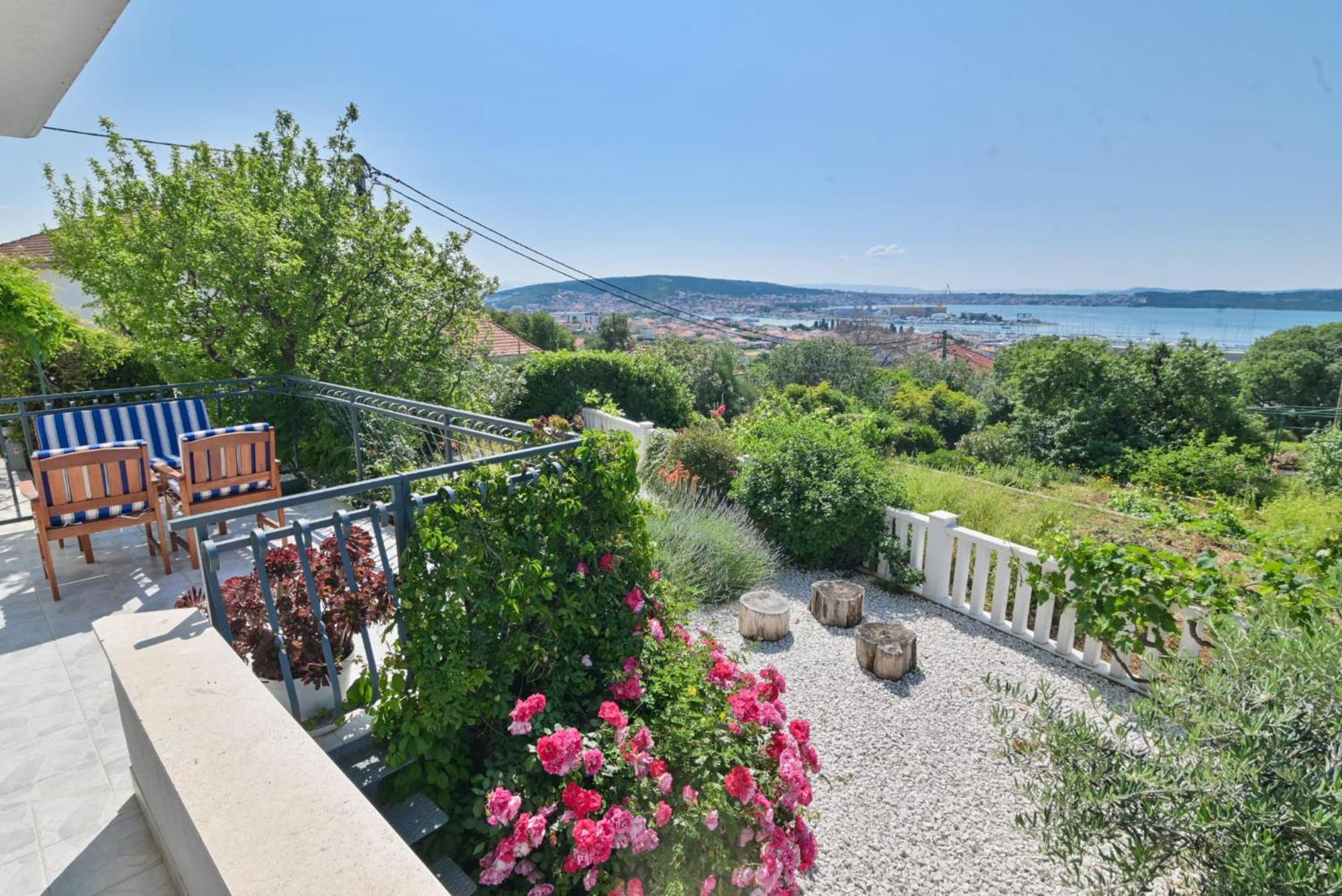 Rina Vacation Home Trogir Exterior foto