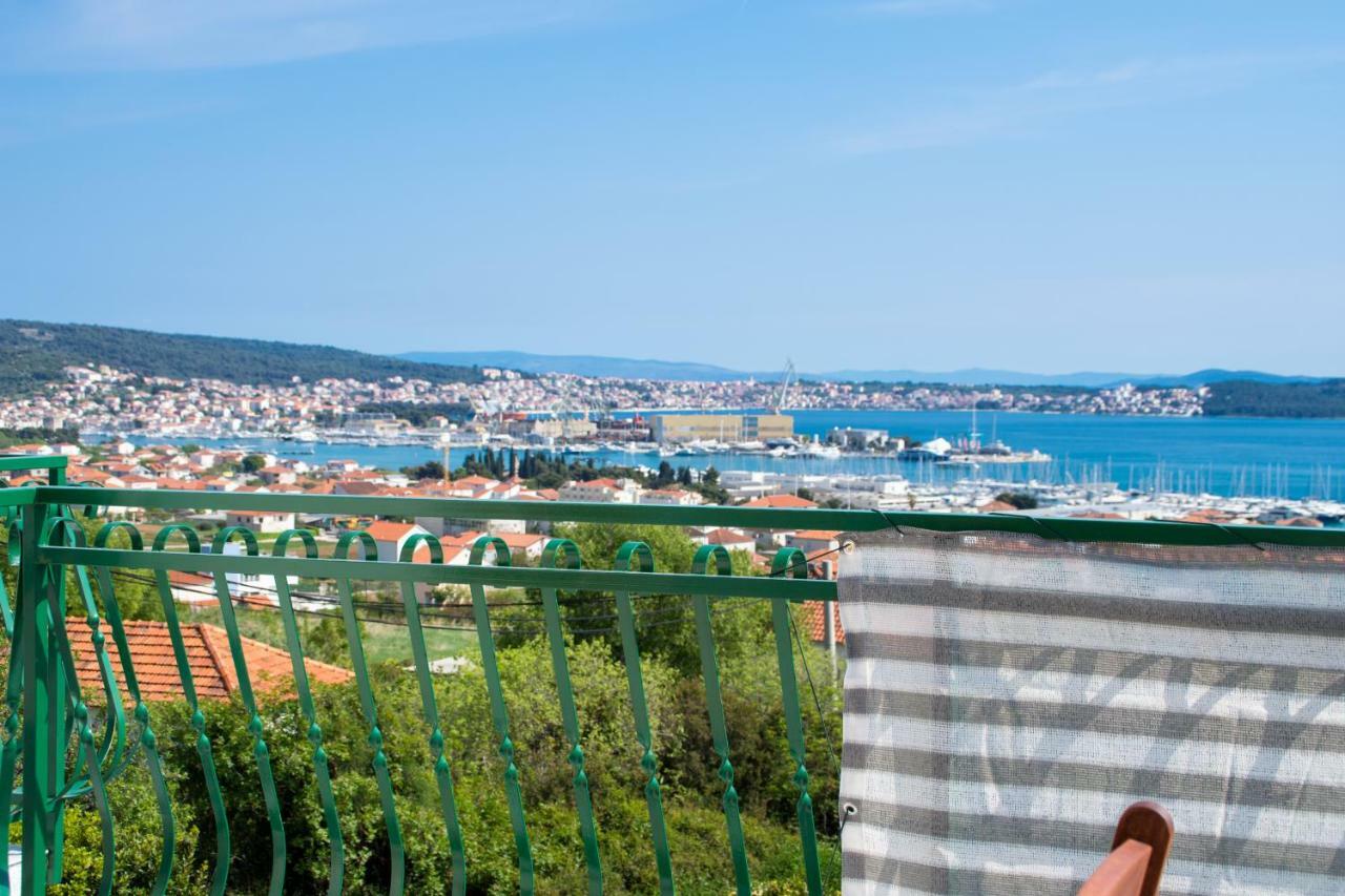 Rina Vacation Home Trogir Exterior foto